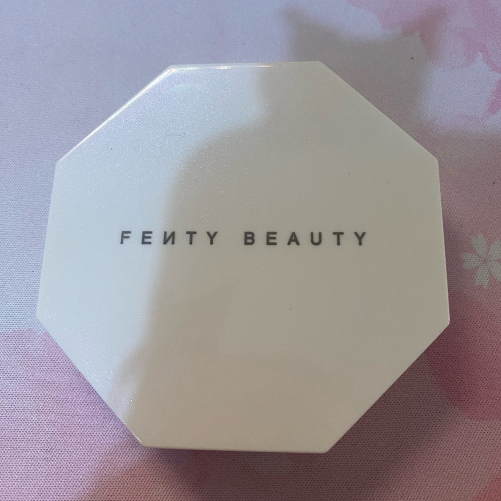 Fenty Beauty Highlighter